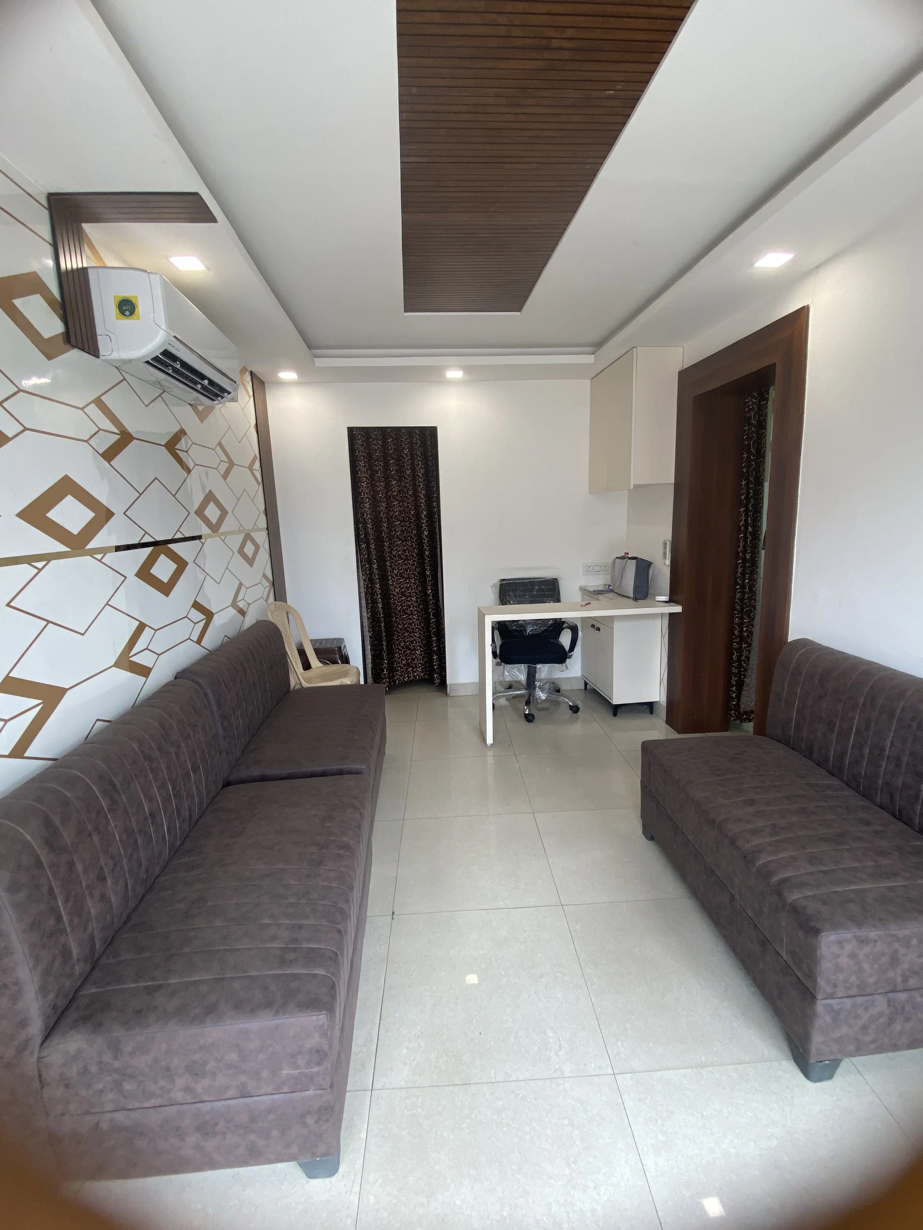 Waiting lounge for patients